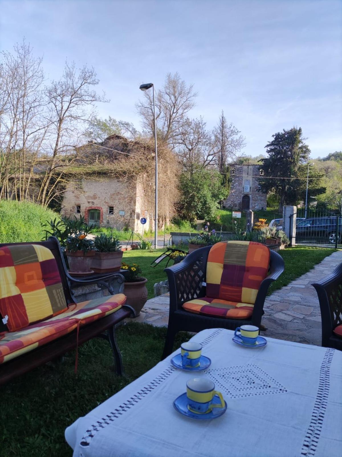 La Casa Di Elena Hotel Camerino Eksteriør billede