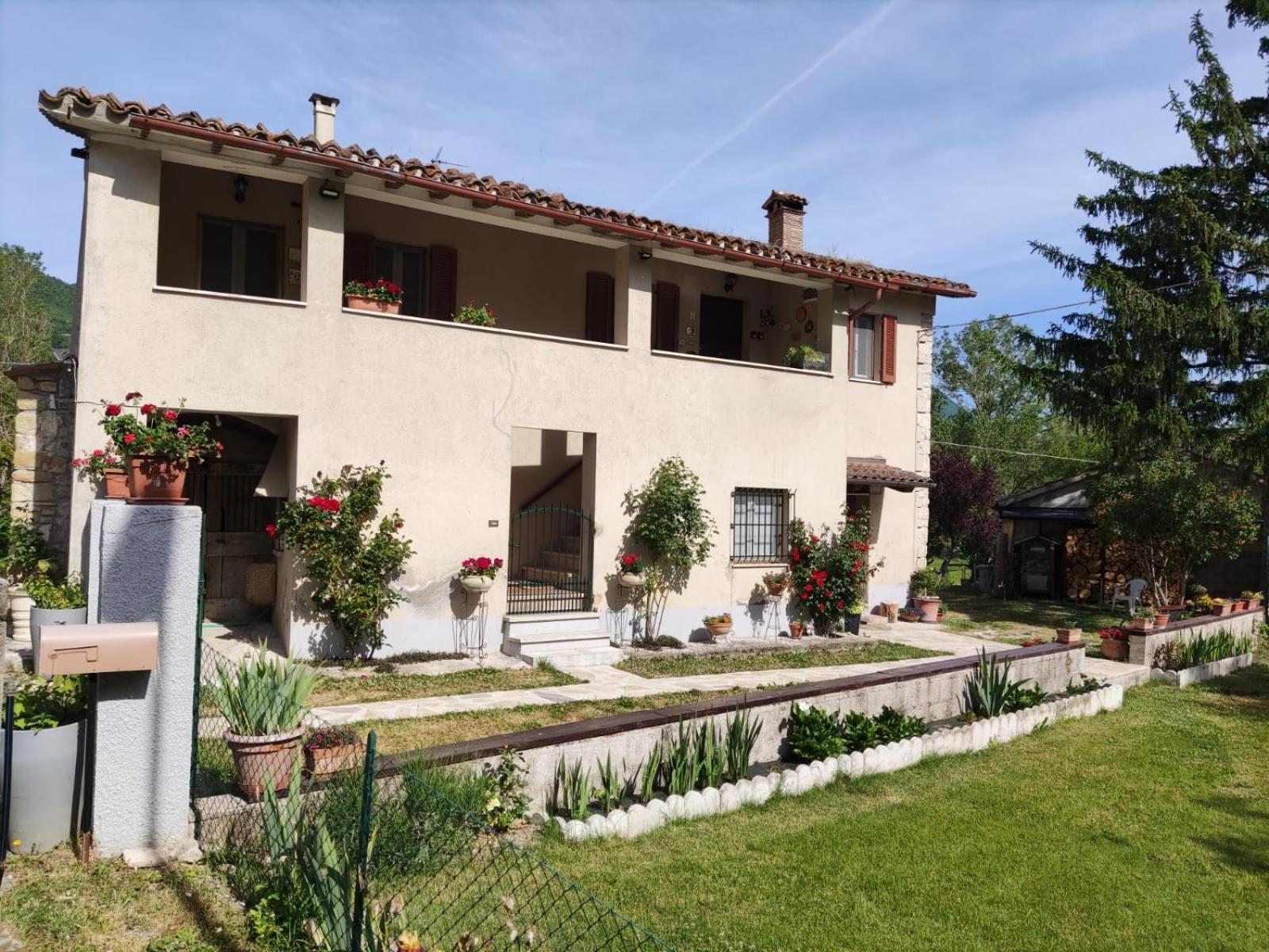 La Casa Di Elena Hotel Camerino Eksteriør billede